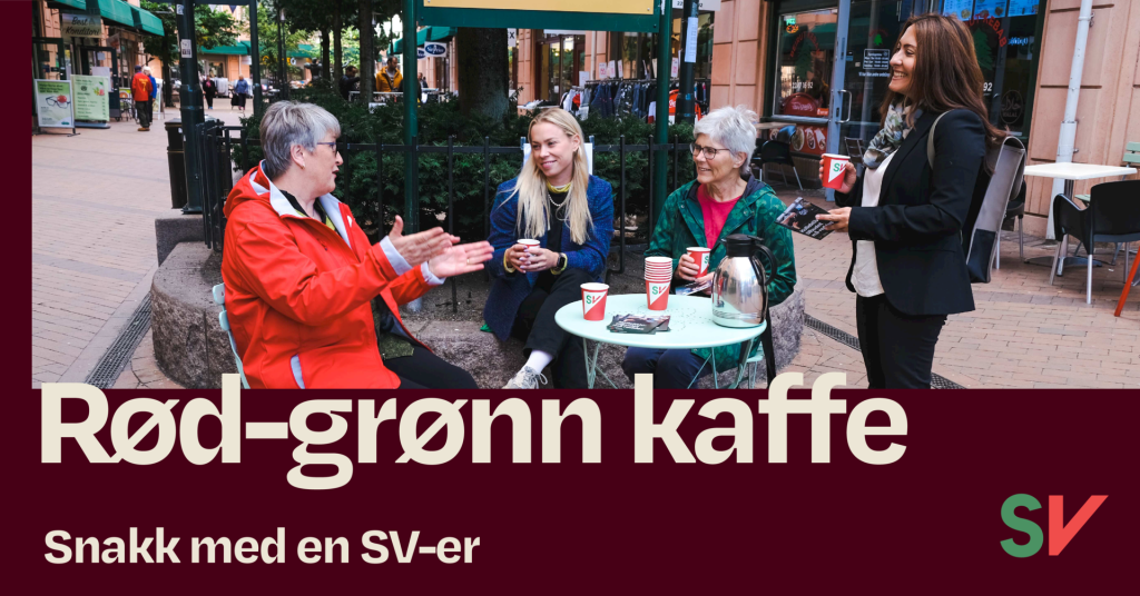 "Rød-grønn kaffe. Snakk med en SV-er" Bilde av en SV-politiker som snakker med velgere som drikker kaffe. Fire personer sitter rundt et grønt bord, med SV-kopper og en kaffekanne. Bilde med tekst. Last ned bildet for å bruke som Facebook-banner.